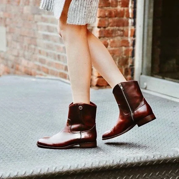 Frye Melissa Button Short Leather Ankle Booties